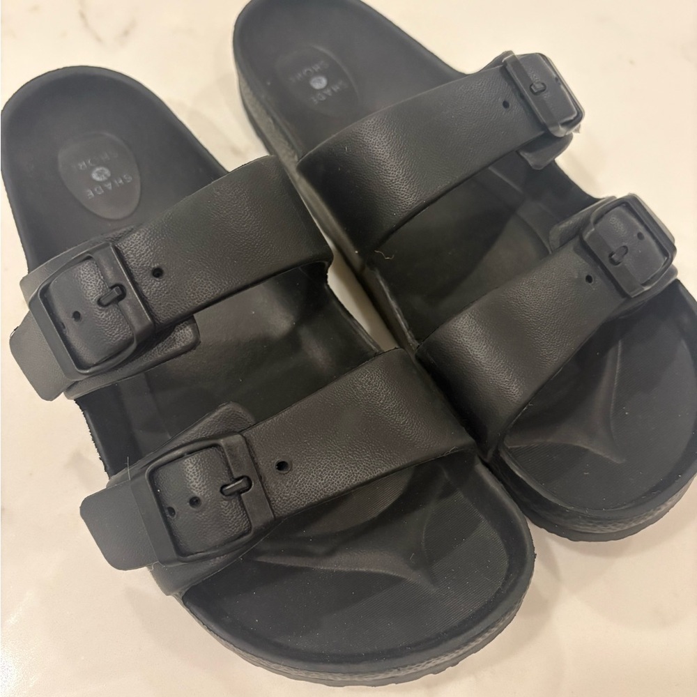 SHADE & SHORE DOUBLE STRAP BLACK SANDALS - Picture 2 of 6